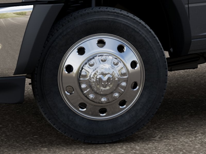 2027 RAM Ram 5500 Chassis Cab RAM 5500 TRADESMAN CHASSIS CREW CAB 4X4 60' CA