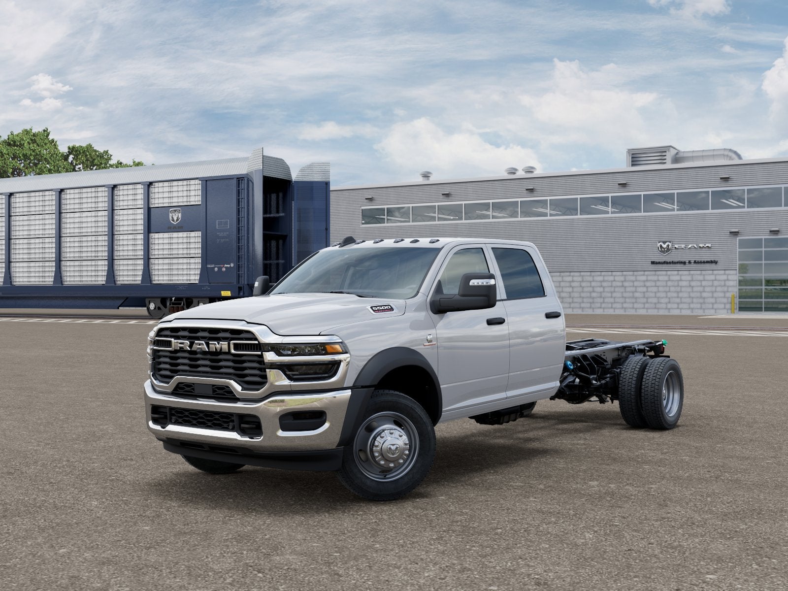 2026 RAM Ram 5500 Chassis Cab RAM 5500 TRADESMAN CHASSIS CREW CAB 4X4 84' CA