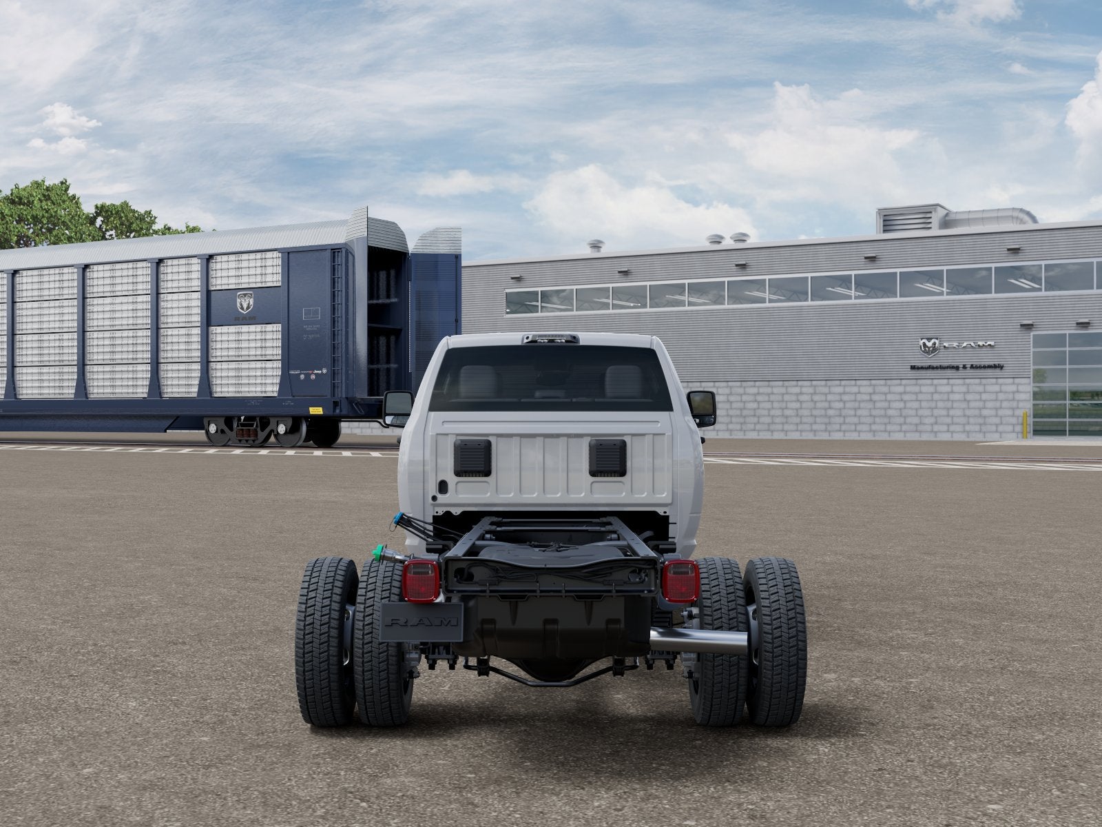 2026 RAM Ram 5500 Chassis Cab RAM 5500 TRADESMAN CHASSIS CREW CAB 4X4 84' CA