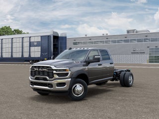 2027 RAM Ram 3500 Chassis Cab RAM 3500 TRADESMAN CREW CAB CHASSIS 4X4 60' CA