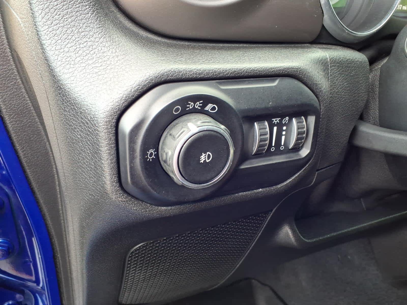 2020 Jeep Wrangler Sport