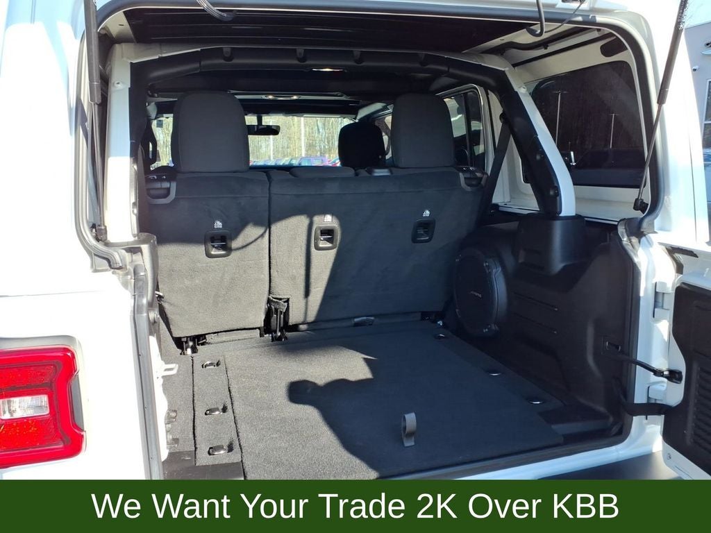 2022 Jeep Wrangler Unlimited Sahara