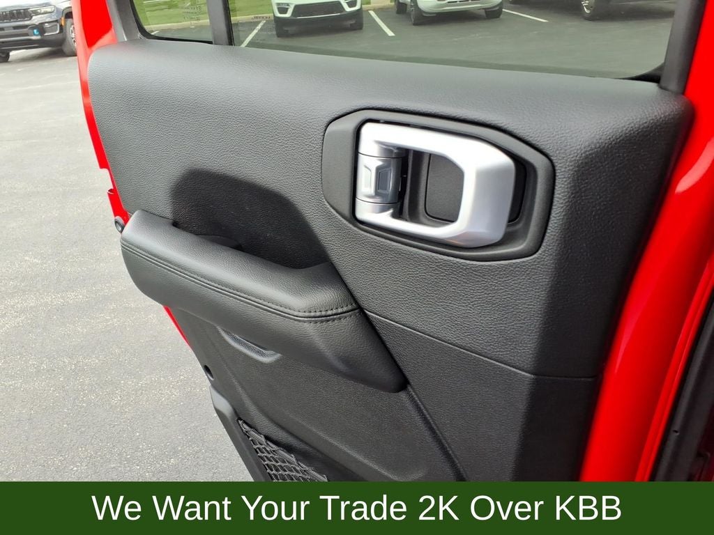 2022 Jeep Wrangler Unlimited Sahara Altitude