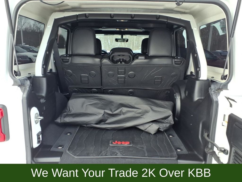 2022 Jeep Wrangler Unlimited Sahara High Altitude