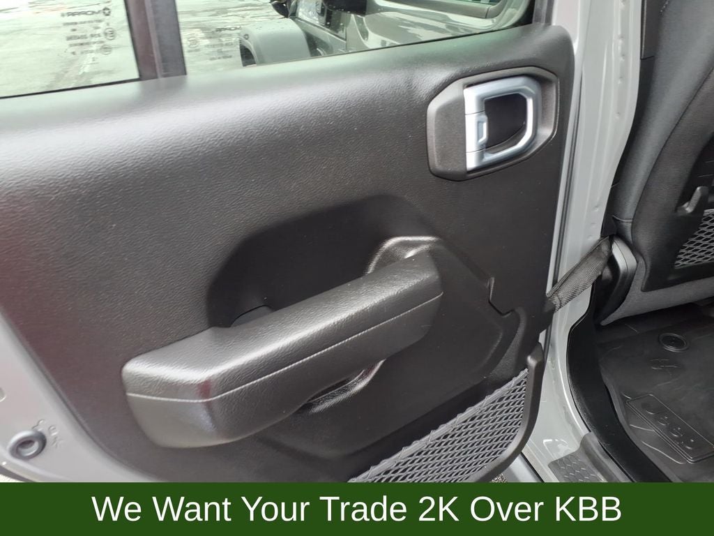 2023 Jeep Wrangler Base