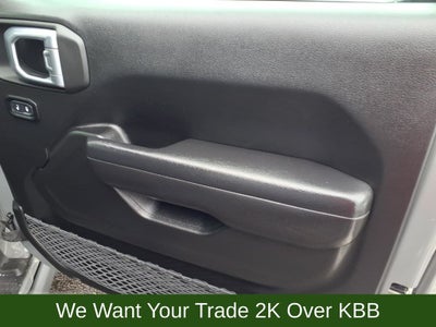 2023 Jeep Wrangler Base