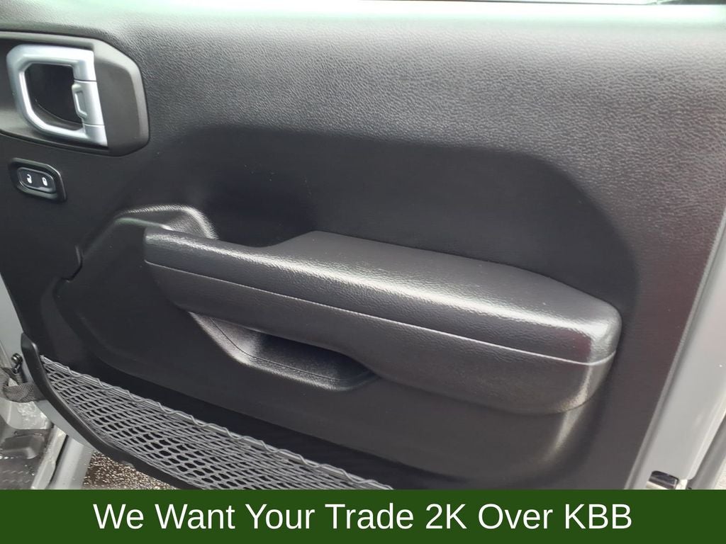 2023 Jeep Wrangler Base