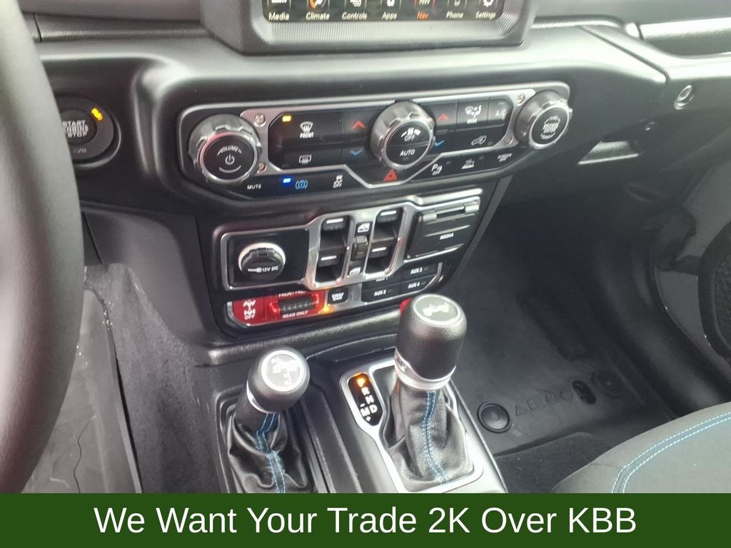 2023 Jeep Wrangler Base