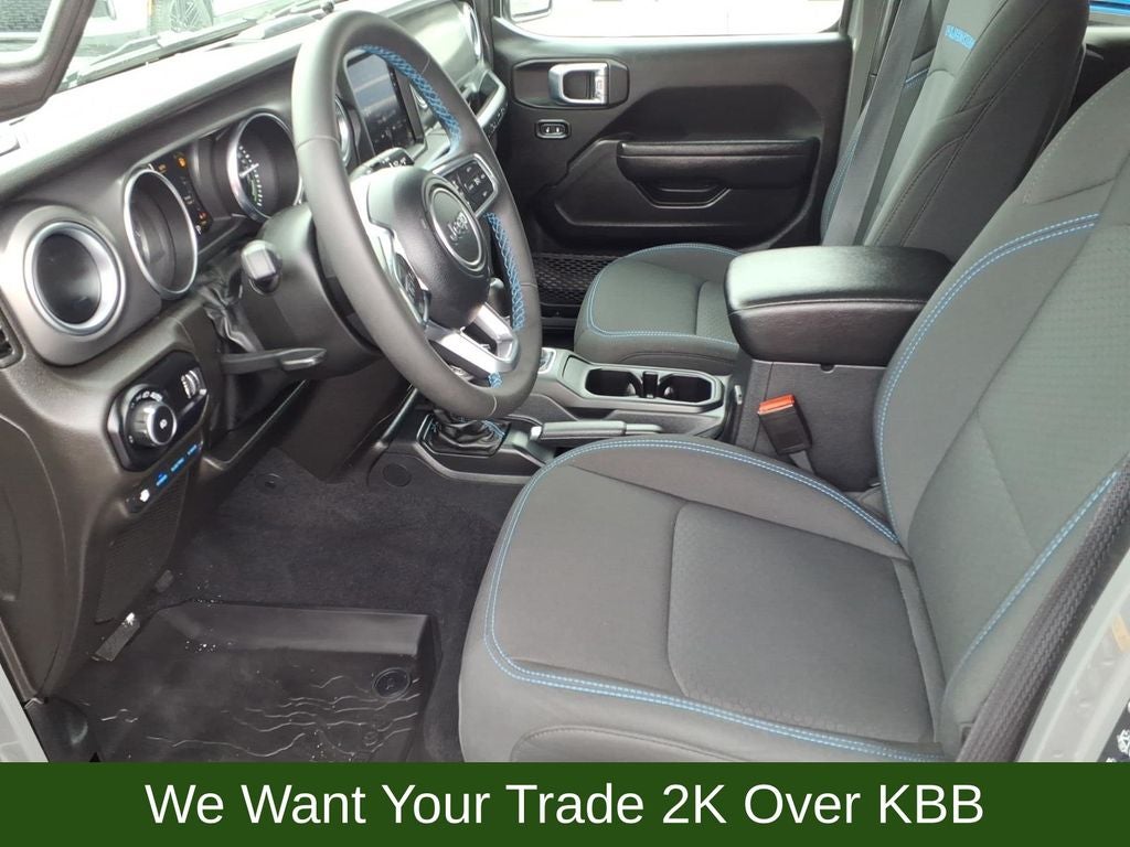 2023 Jeep Wrangler Base