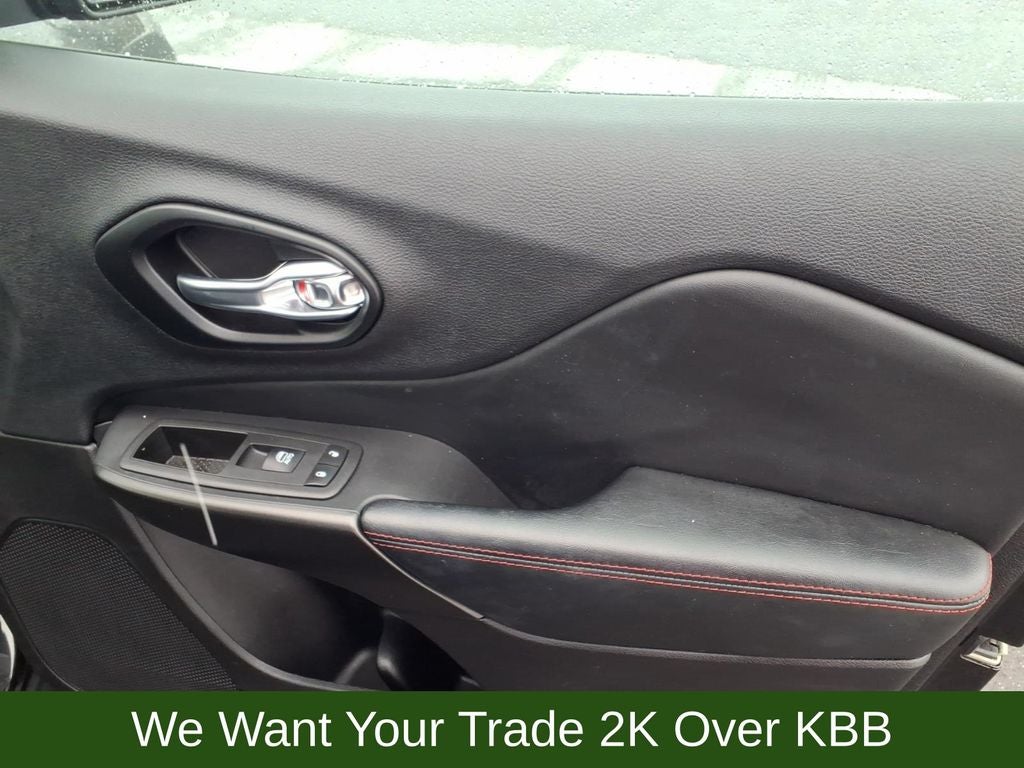 2021 Jeep Cherokee Trailhawk