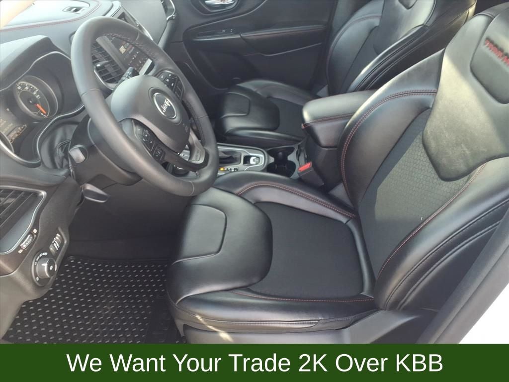 2022 Jeep Cherokee Trailhawk