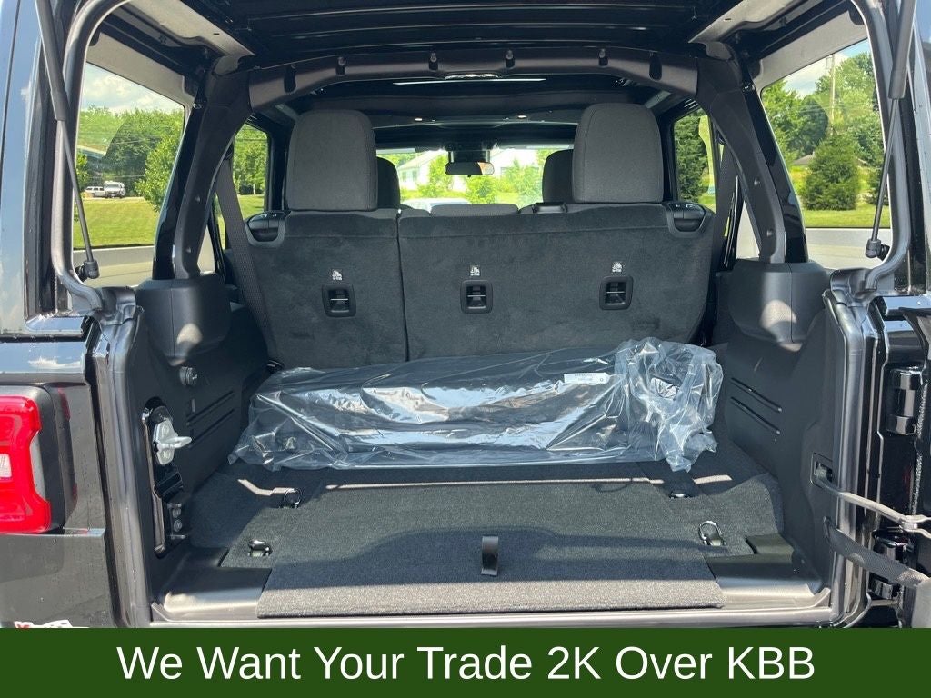 2025 Jeep Wrangler Sahara