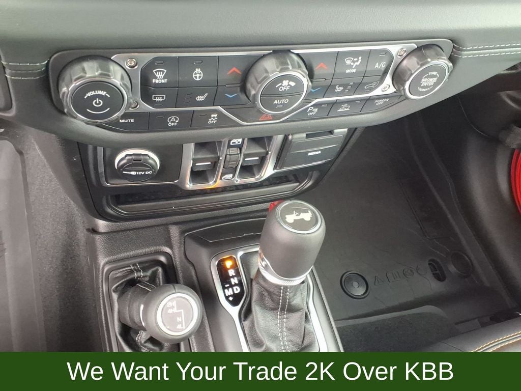 2026 Jeep Wrangler Sahara Whitecap