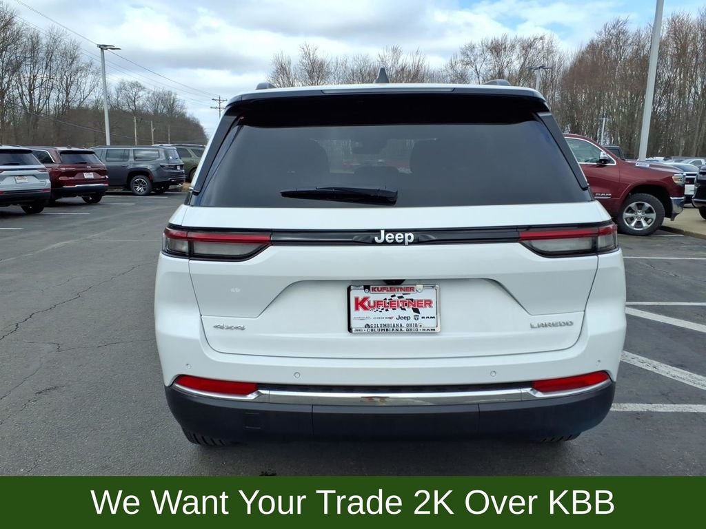 2025 Jeep Grand Cherokee Laredo