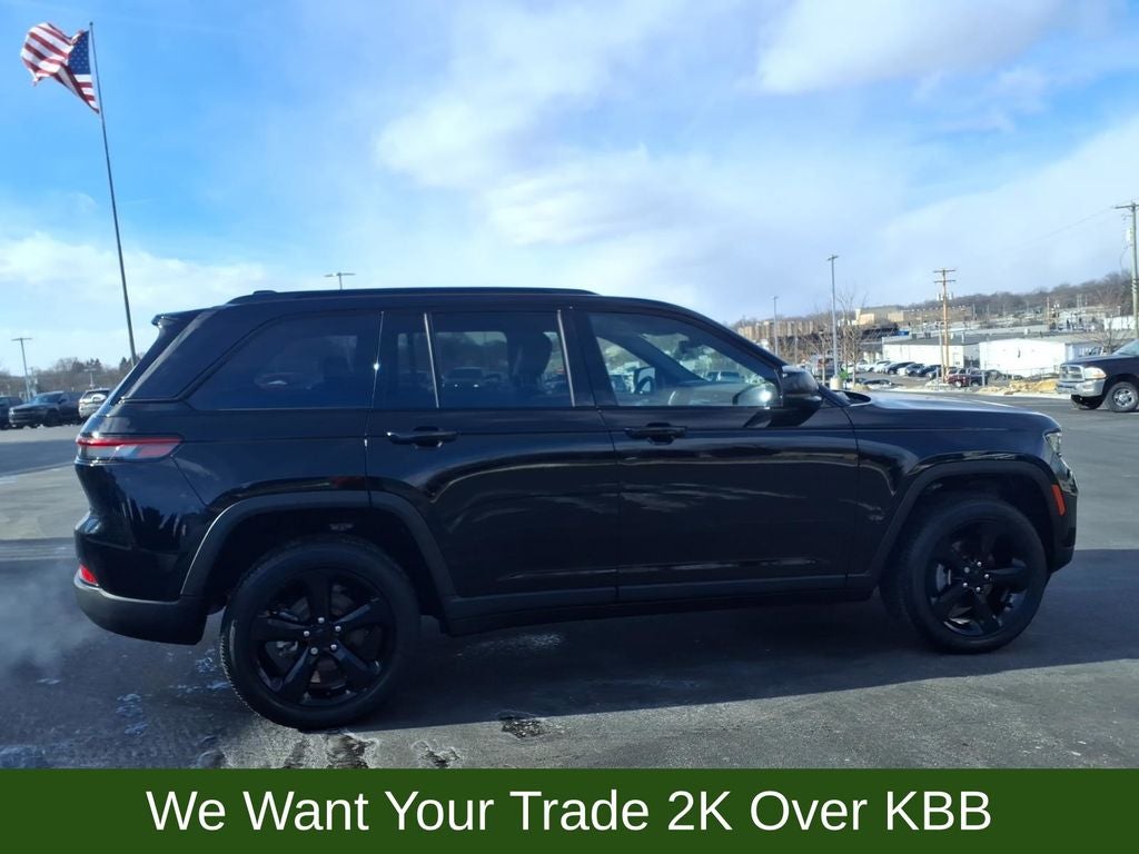 2023 Jeep Grand Cherokee Altitude