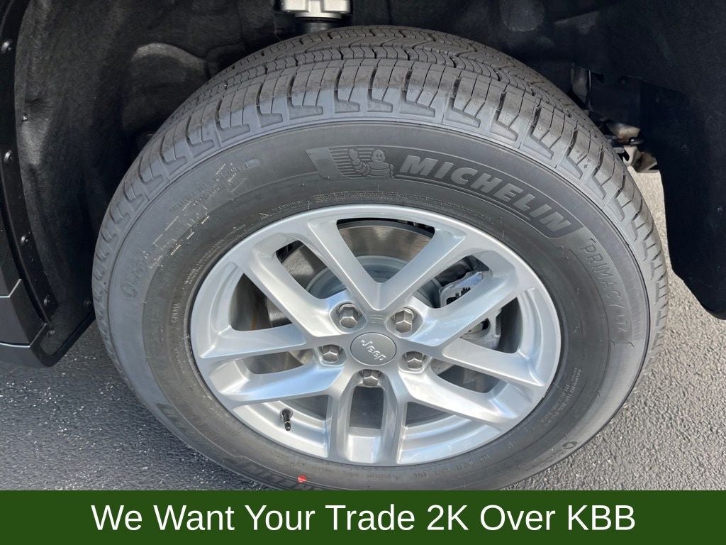 2025 Jeep Grand Cherokee Laredo X