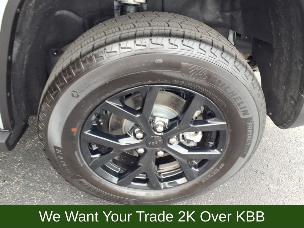 2025 Jeep Grand Cherokee Base