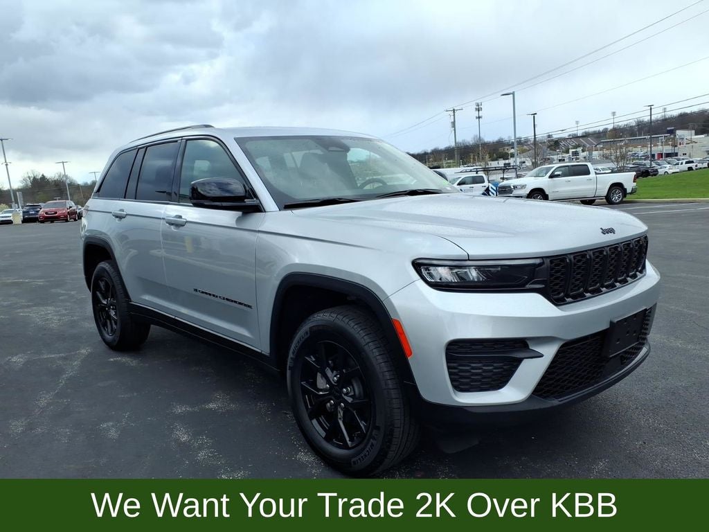 2025 Jeep Grand Cherokee Base