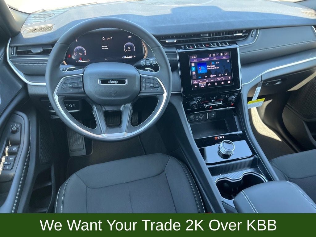 2025 Jeep Grand Cherokee Laredo X