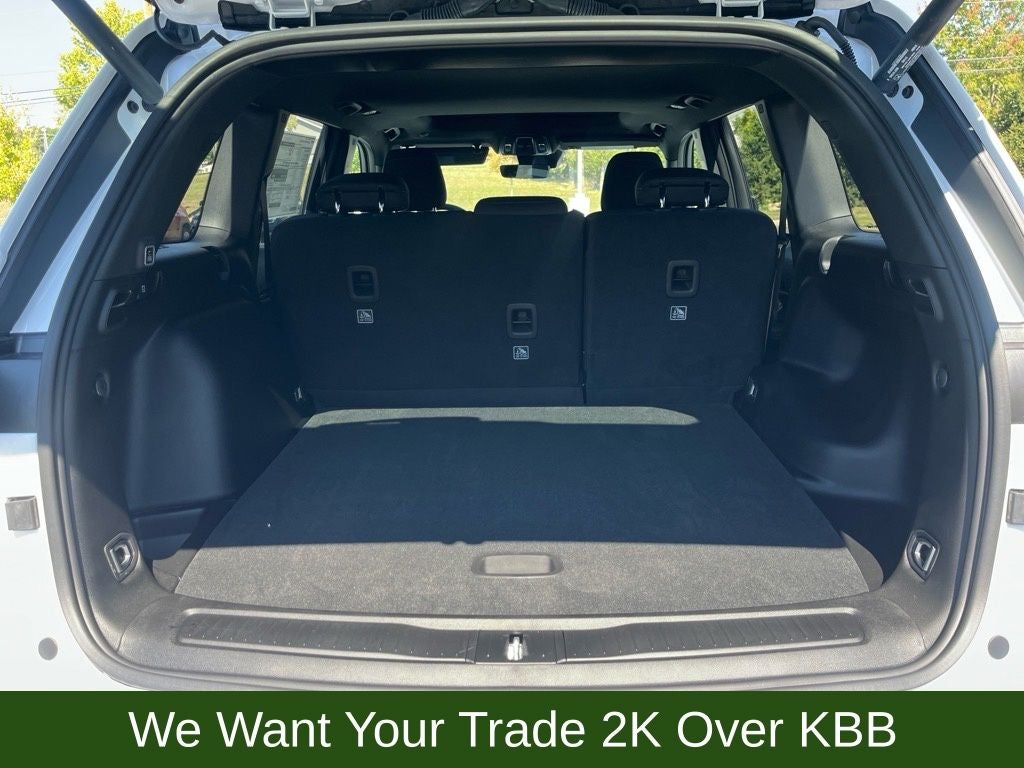 2025 Jeep Grand Cherokee Laredo X