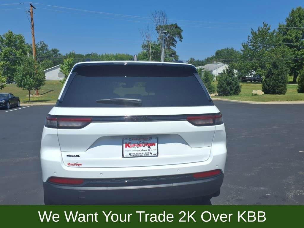 2025 Jeep Grand Cherokee Laredo X