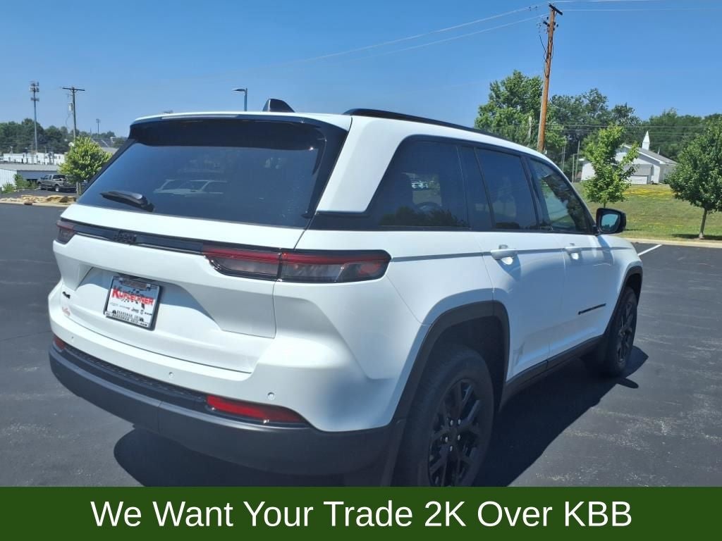 2025 Jeep Grand Cherokee Laredo X