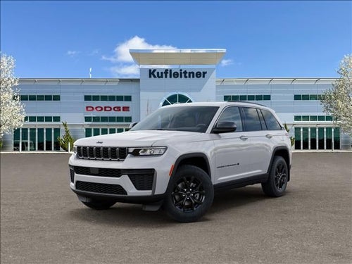 2026 Jeep Grand Cherokee Laredo Altitude