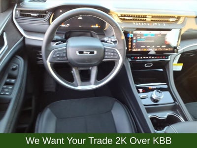 2026 Jeep Grand Cherokee Laredo Altitude