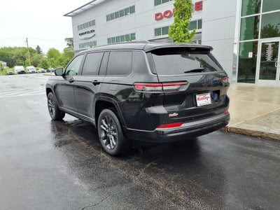 2026 Jeep Grand Cherokee Laredo Altitude