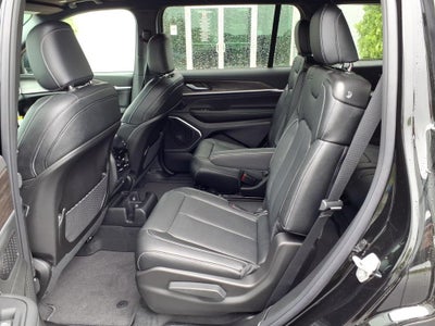 2026 Jeep Grand Cherokee Laredo Altitude