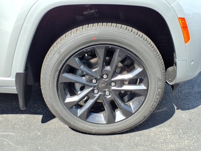 2026 Jeep Grand Cherokee Limited Reserve