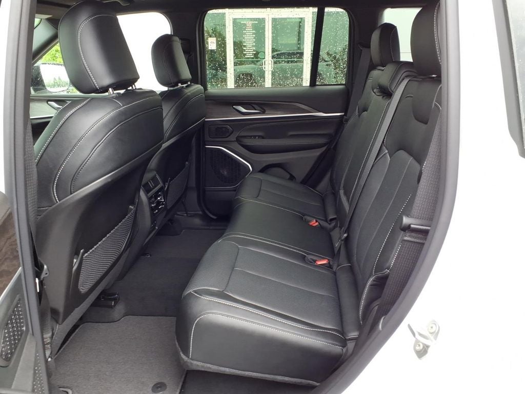 2026 Jeep Grand Cherokee Limited Reserve