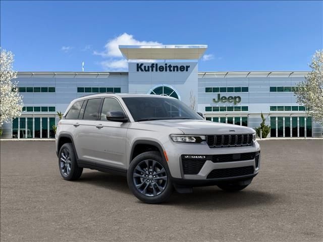 2026 Jeep Grand Cherokee Base