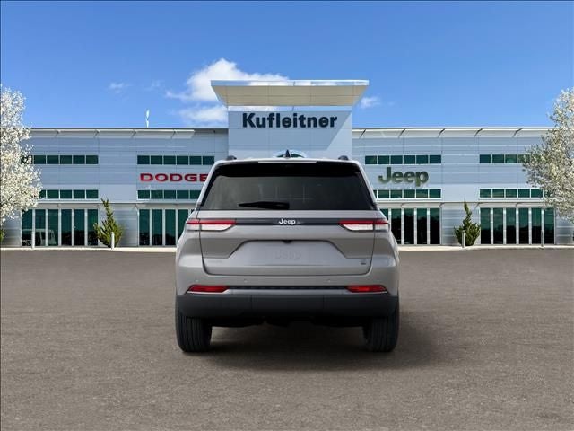 2026 Jeep Grand Cherokee Base