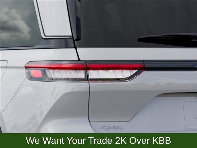 2026 Jeep Grand Cherokee Base