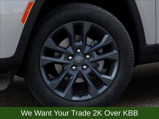 2026 Jeep Grand Cherokee Base