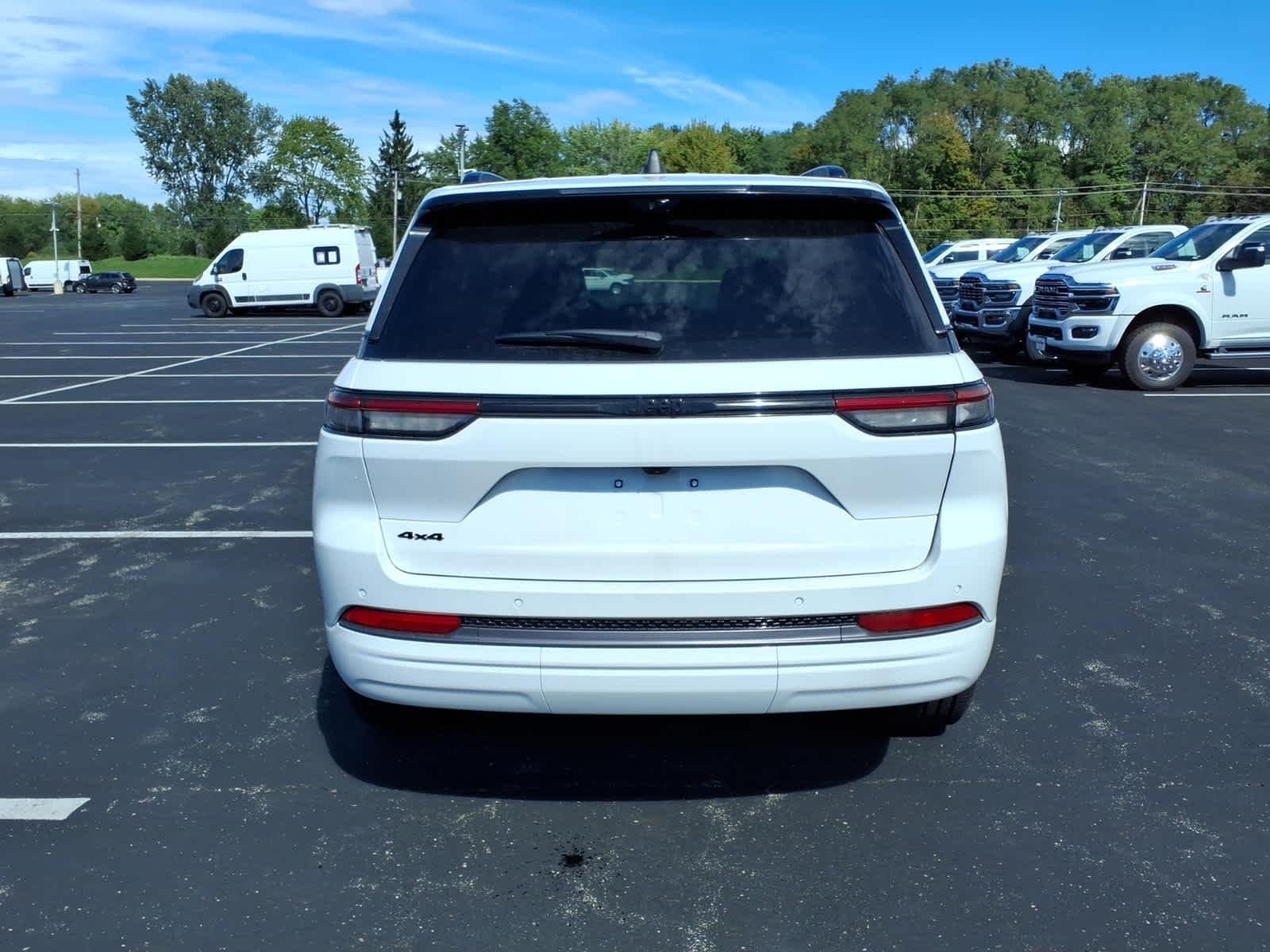 2026 Jeep Grand Cherokee Limited Reserve