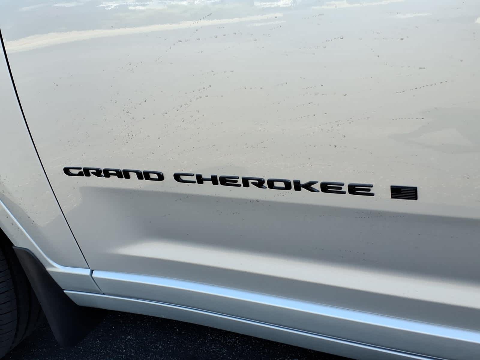 2026 Jeep Grand Cherokee Limited Reserve