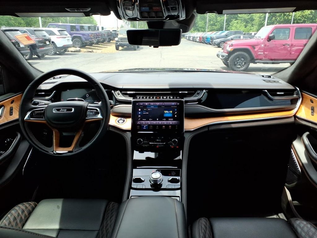 2025 Jeep Grand Cherokee Summit Reserve