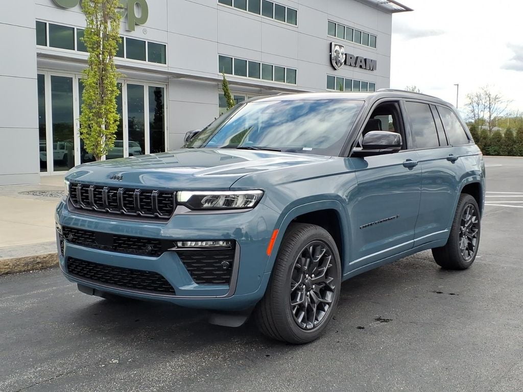 2026 Jeep Grand Cherokee Summit