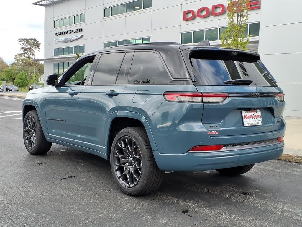 2026 Jeep Grand Cherokee Summit