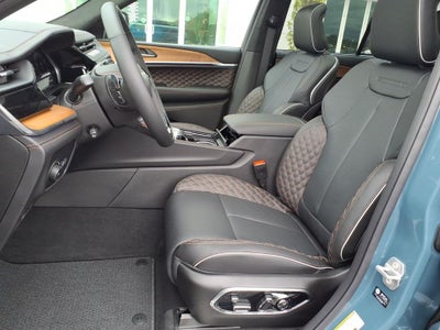 2026 Jeep Grand Cherokee Summit