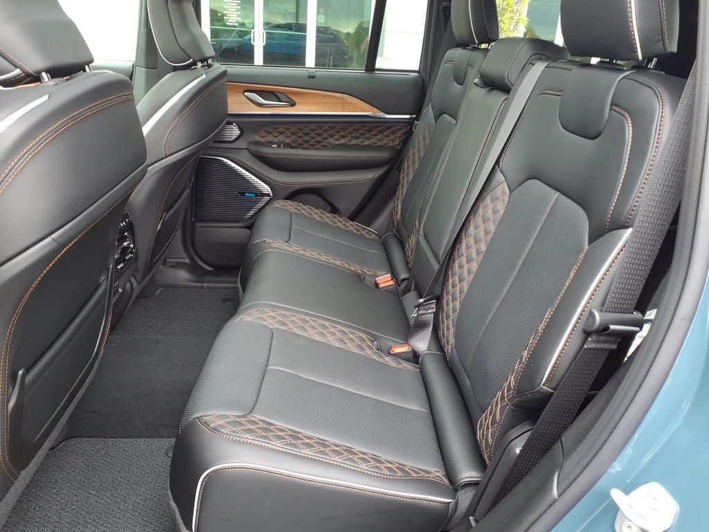 2026 Jeep Grand Cherokee Summit