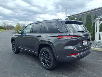 2026 Jeep Grand Cherokee Summit