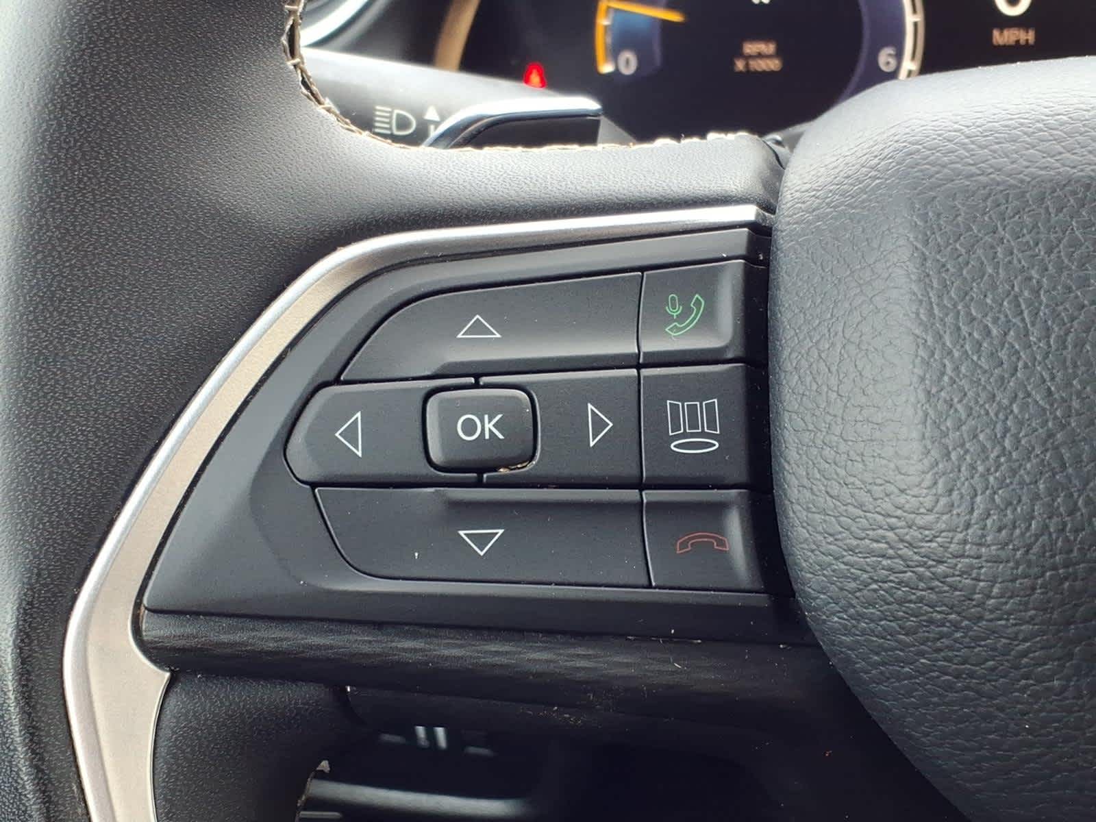 2023 Jeep Grand Cherokee L Altitude