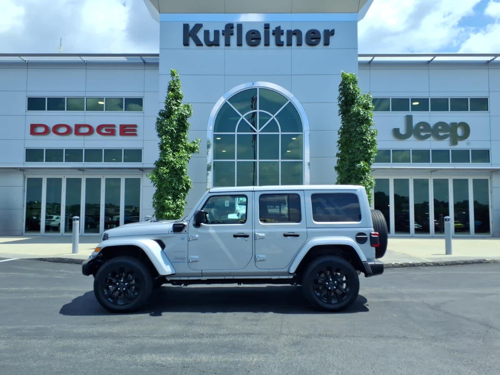 2024 Jeep Wrangler 4xe Sahara