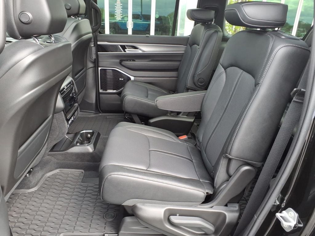 2026 Jeep Grand Wagoneer L Limited Reserve