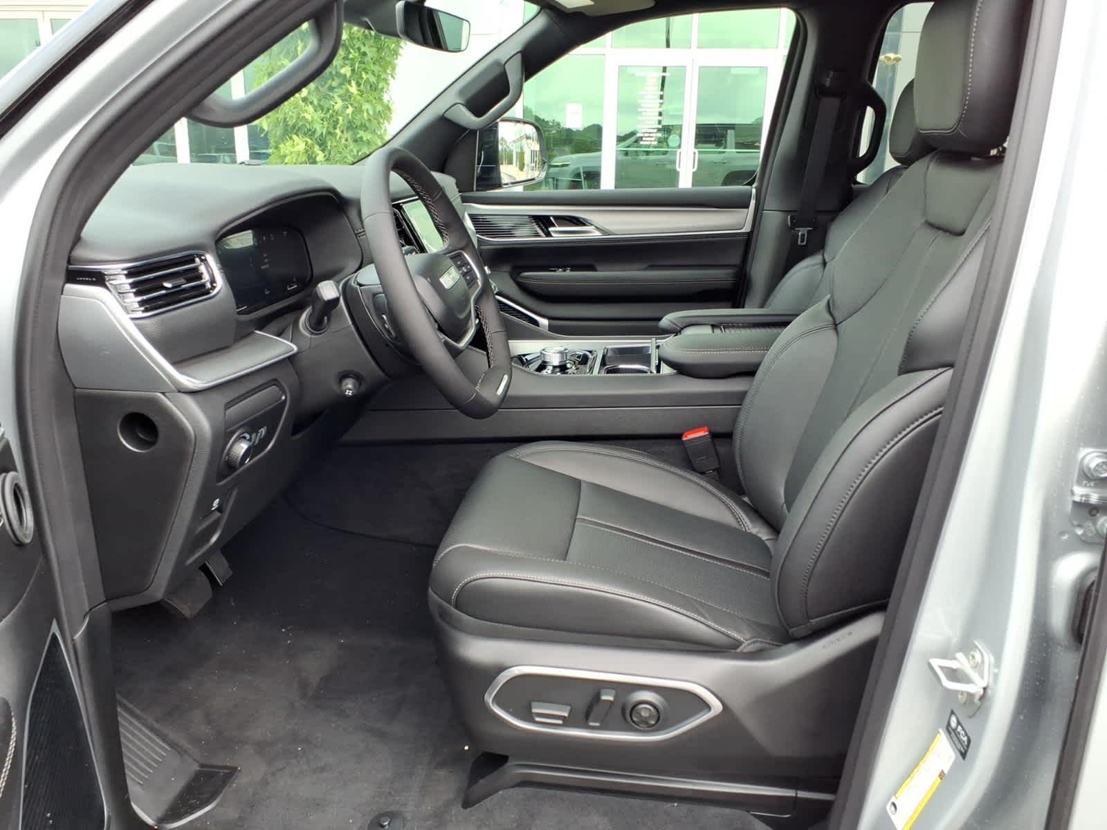 2026 Jeep Grand Wagoneer Upland
