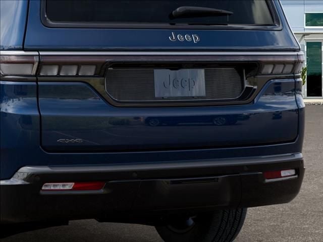 2026 Jeep Grand Wagoneer Base