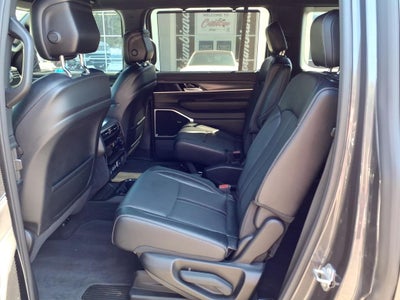 2023 Jeep Wagoneer Series III